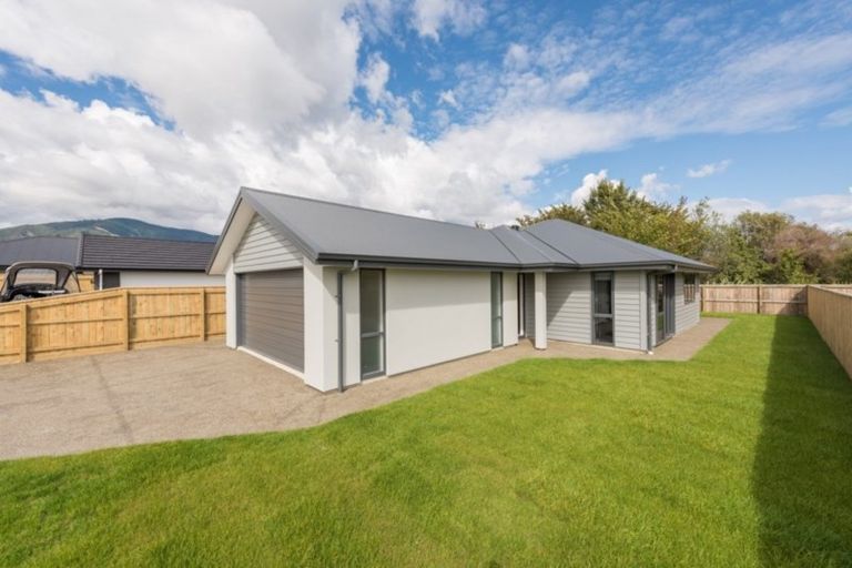 Photo of property in 47 Exeter Street, Stoke, Nelson, 7011