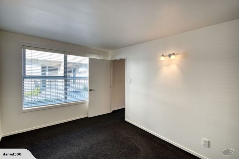 Photo of property in 2/290 Barbadoes Street, Christchurch Central, Christchurch, 8011