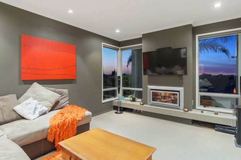 Photo of property in 4 Siemonek Rise, Bethlehem, Tauranga, 3110