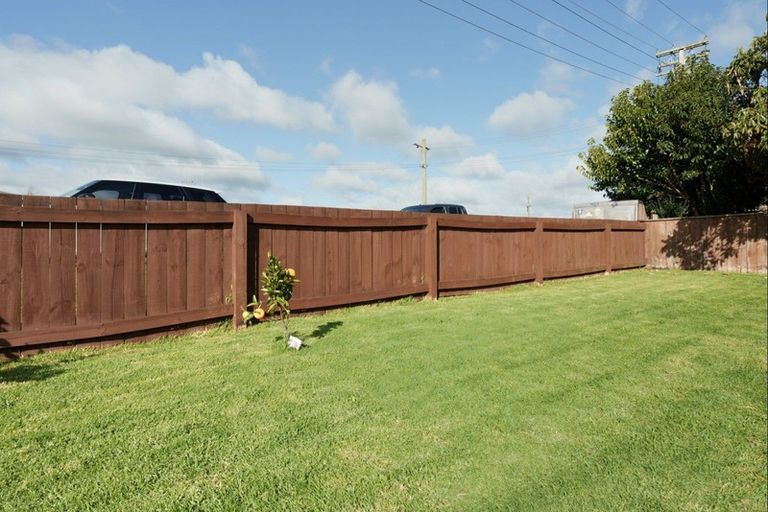 Photo of property in 15 Dunlop Road, Te Puke, 3119