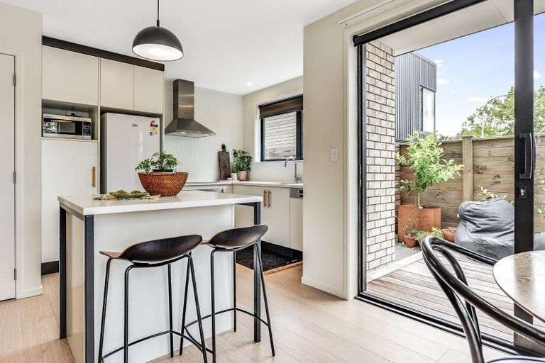 Photo of property in 2b Martin Street, Fairfield, Hamilton, 3214