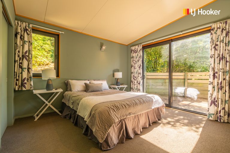 Photo of property in 6 Caleb Place, Helensburgh, Dunedin, 9010