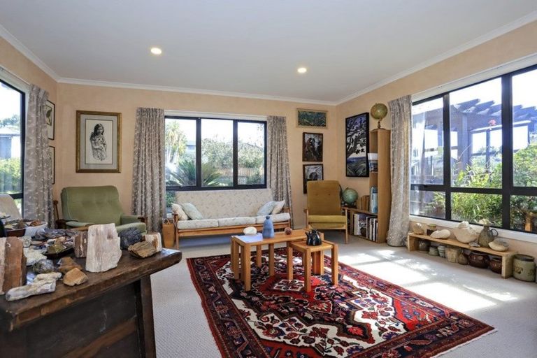 Photo of property in 11 Avon Rise, Welcome Bay, Tauranga, 3112