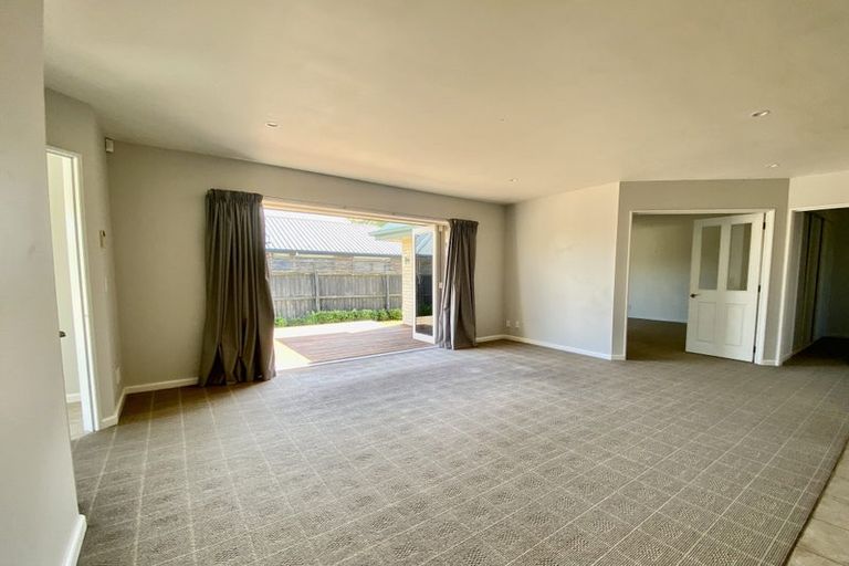 Photo of property in 11 Camleigh Close, Kaiapoi, 7630