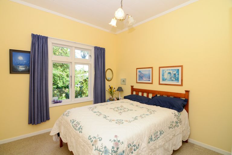 Photo of property in 32 Roberts Road, Lansdowne, Masterton, 5810