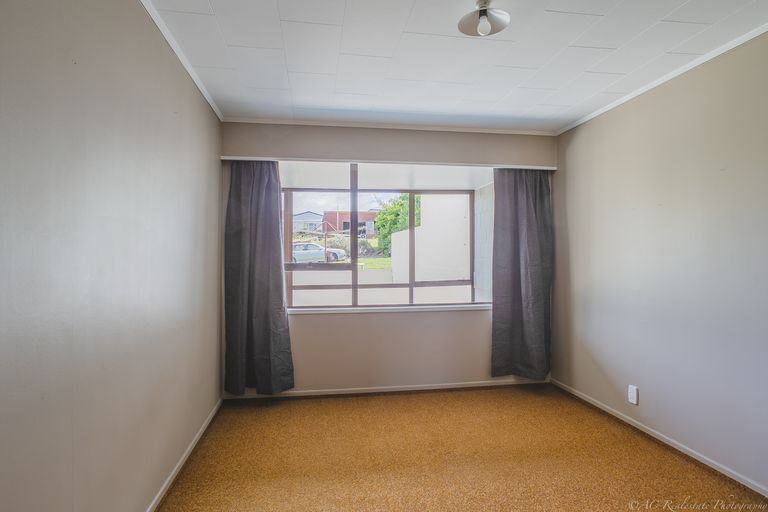 Photo of property in 4/6 Napier Street, Timaru, 7910