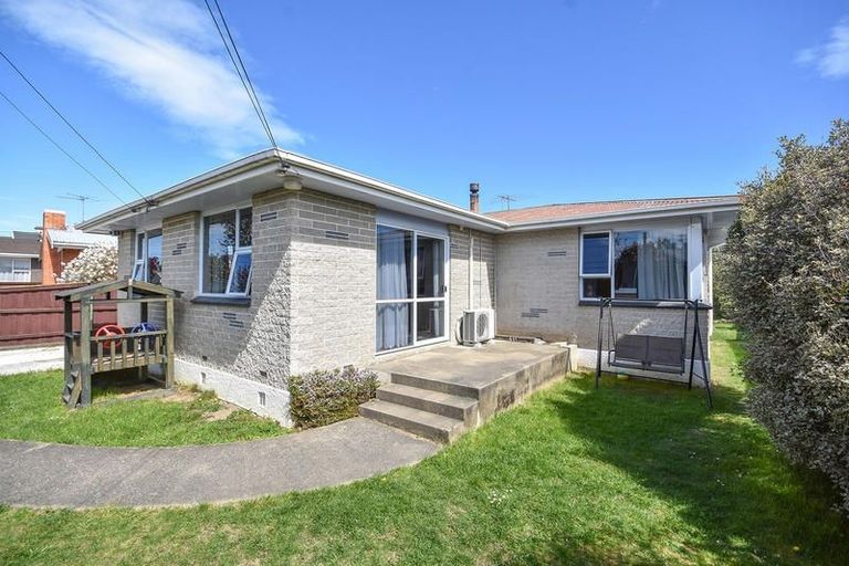 Photo of property in 22 Carlyle Road, Mosgiel, 9024