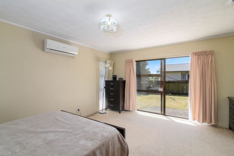 Photo of property in 15 Elmslie Place, Owhata, Rotorua, 3010