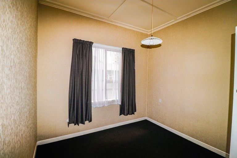 Photo of property in 8 Manuka Street, Castlecliff, Whanganui, 4501