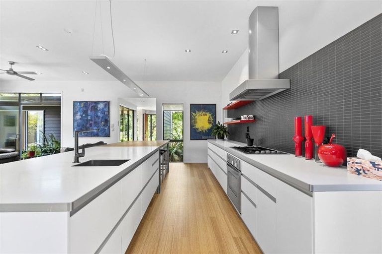 Photo of property in 11 Sanctuary Lane, Tamahere, Hamilton, 3283