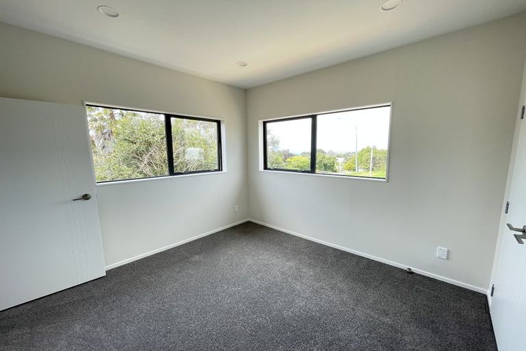 Photo of property in 133c Arran Road, Browns Bay, Auckland, 0630