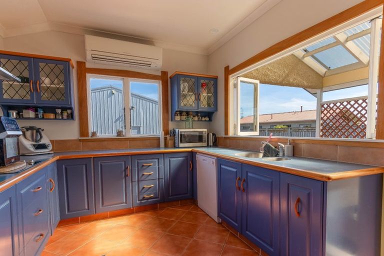 Photo of property in 75 Gonville Avenue, Gonville, Whanganui, 4501