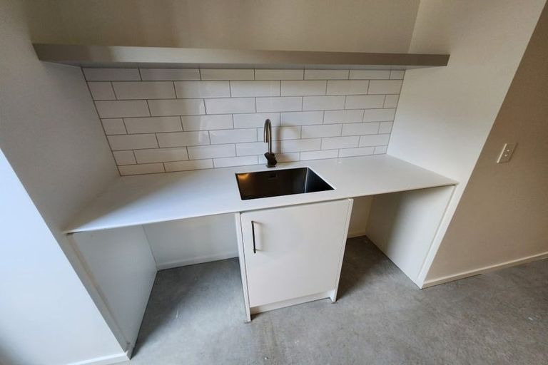 Photo of property in 23 Llew Summers Street, Belfast, Christchurch, 8051