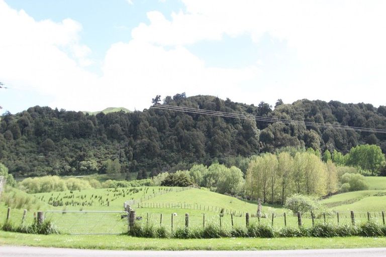 Photo of property in 2649 Pahiatua Pongaroa Road, Makuri, Pahiatua, 4989
