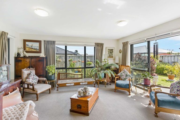 Photo of property in 3 Forbes Street, Pegasus, 7612