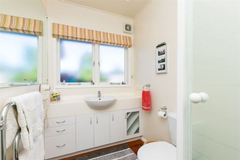 Photo of property in 13 Baroda Street, Khandallah, Wellington, 6035