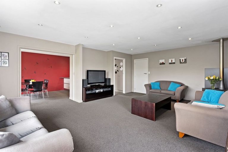 Photo of property in 37 Sledmere Street, Burnside, Christchurch, 8053