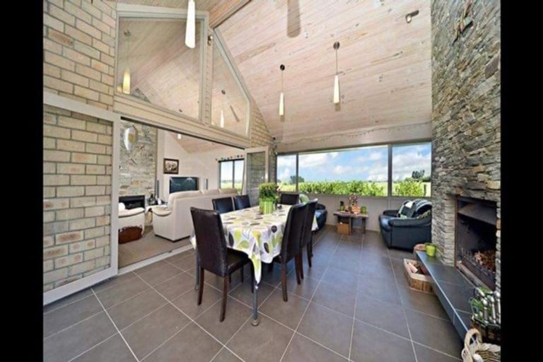 Photo of property in 67 Old Barn Road, Opaheke, Papakura, 2584