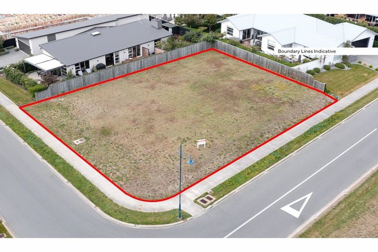 Photo of property in 30 Nga Tupuna Street, Pegasus, 7612