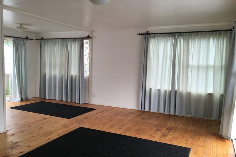 Photo of property in 53 Blakeborough Drive, Forrest Hill, Auckland, 0620