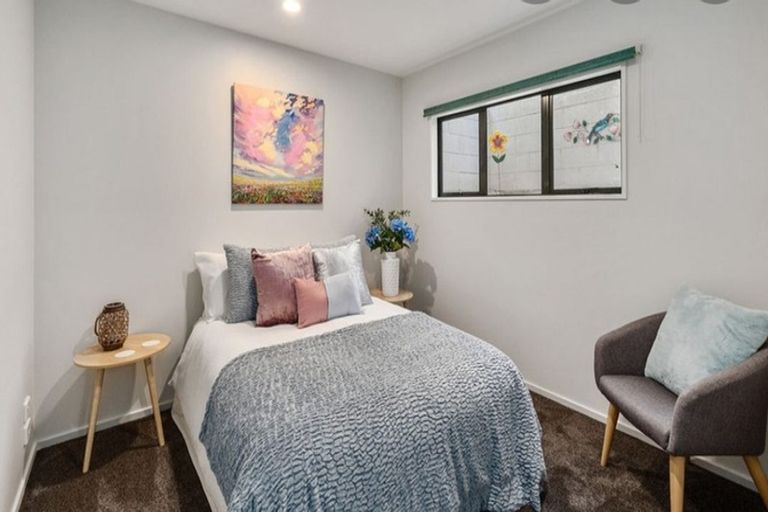 Photo of property in 69 Ravensdale Rise, Westmorland, Christchurch, 8025