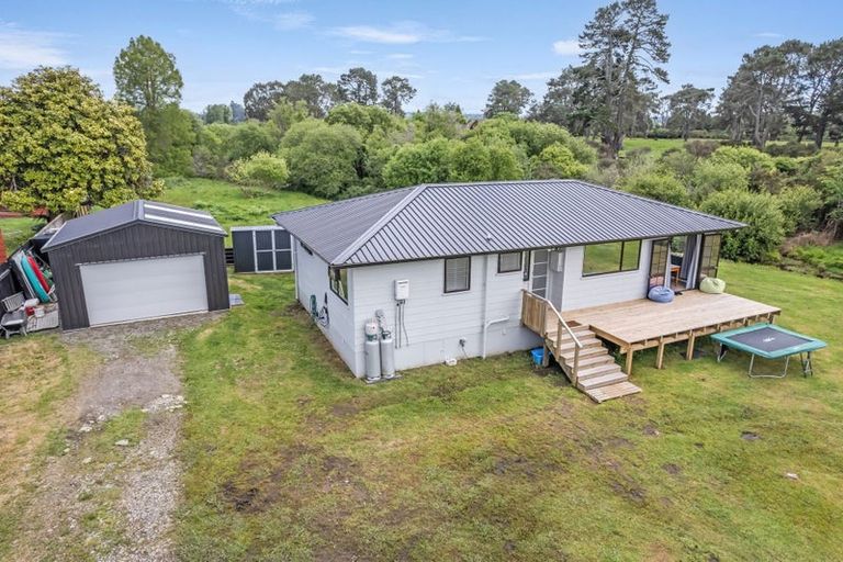 Photo of property in 51 Ngatai Avenue, Ngongotaha, Rotorua, 3010