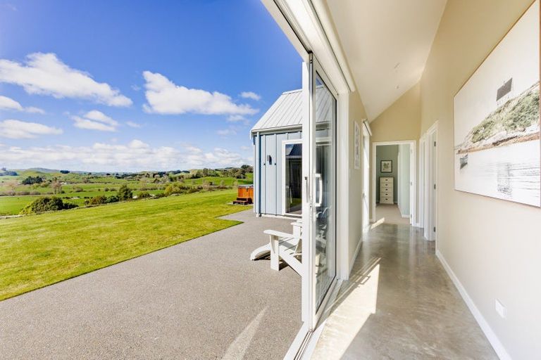 Photo of property in 45 Highlands Drive, Waipawa, 4277