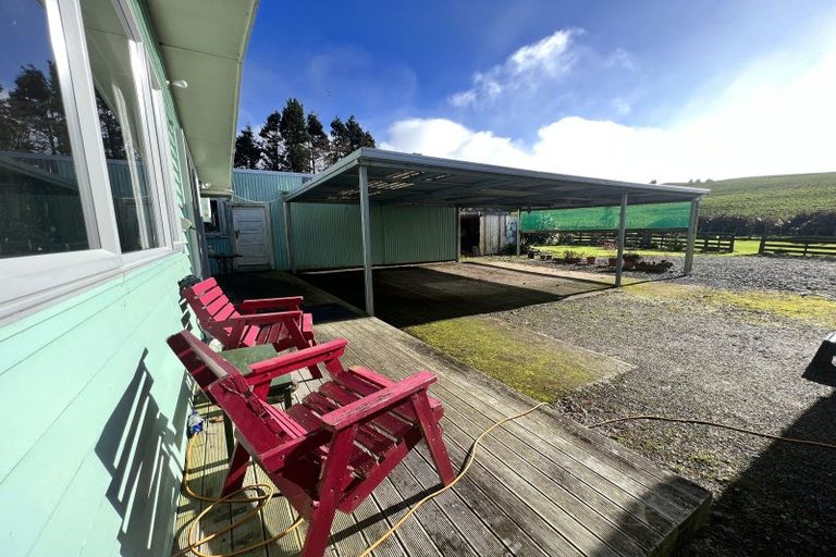 Photo of property in 546 Ngamoko Road, Norsewood, 4974