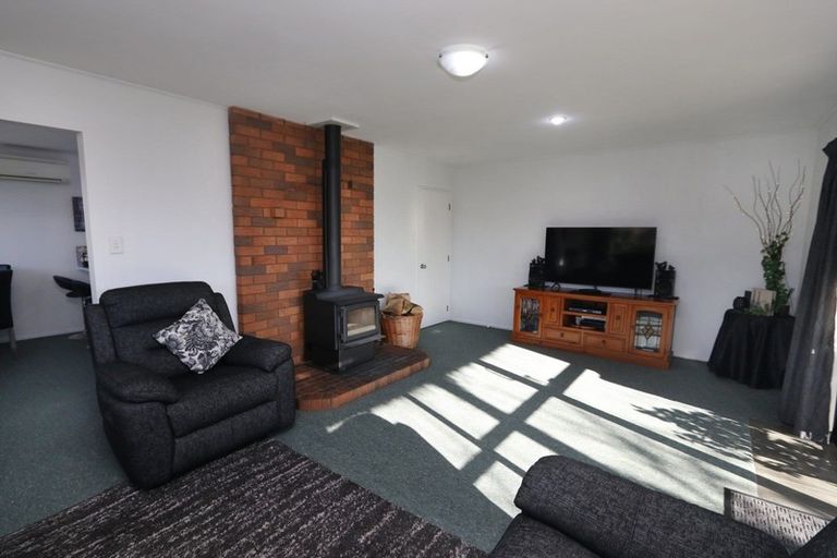 Photo of property in 34 Nixon Street, Tinwald, Ashburton, 7700