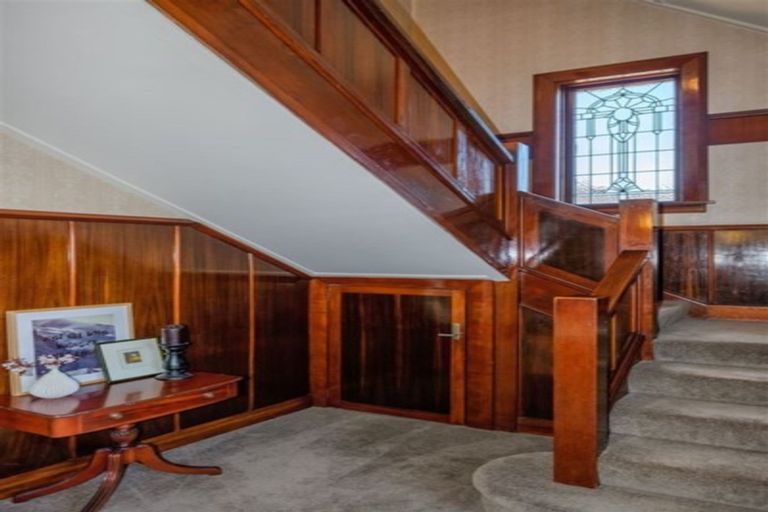 Photo of property in 17 Wycolla Avenue, Saint Clair, Dunedin, 9012