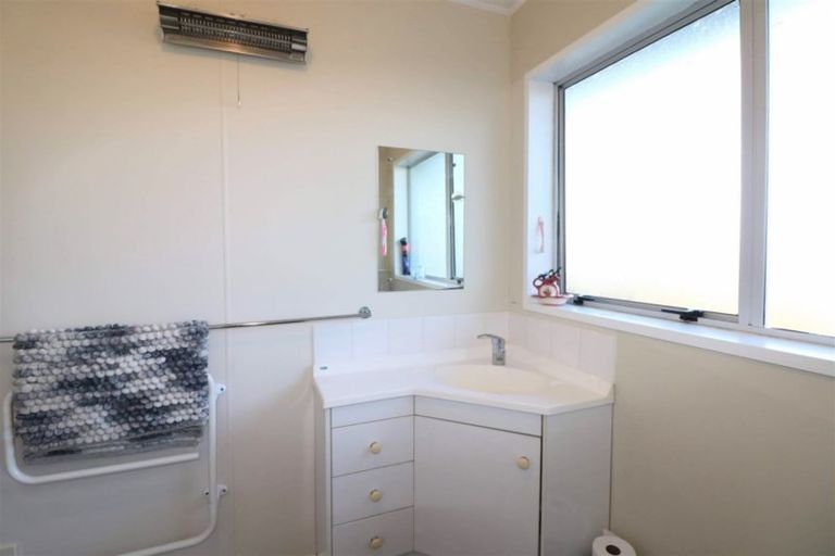 Photo of property in 2/115a King Street, Kensington, Timaru, 7910