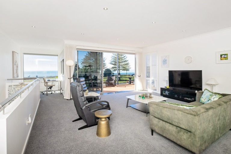 Photo of property in 17 Ferguson Avenue, Westshore, Napier, 4110