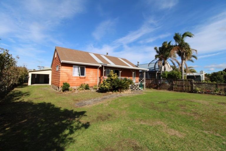 Photo of property in 215 Kenwood Drive, Matarangi, Whitianga, 3592