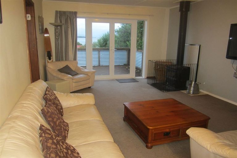 Photo of property in 42 Koe Street, Moana, 7872