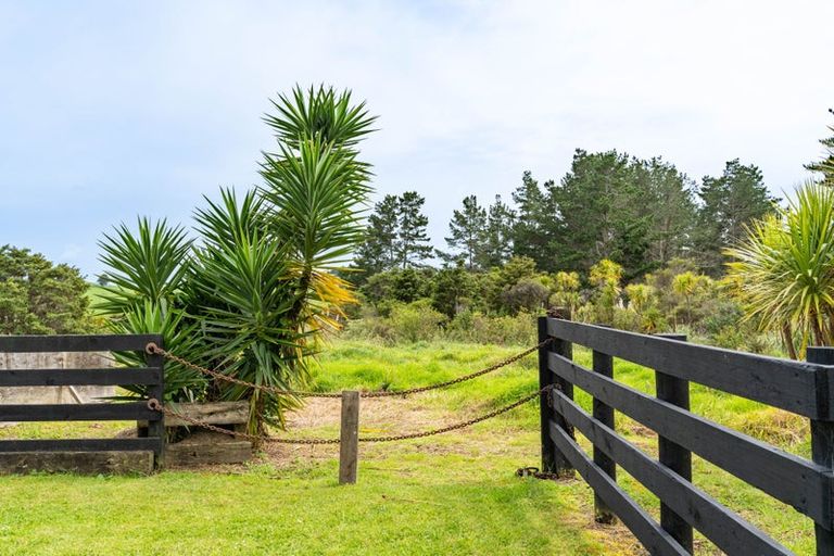 Photo of property in 1308 Bickerstaffe Road, Maungaturoto, 0587