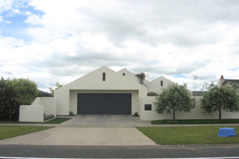 Photo of property in 189 Thornton Road, Cambridge, 3434