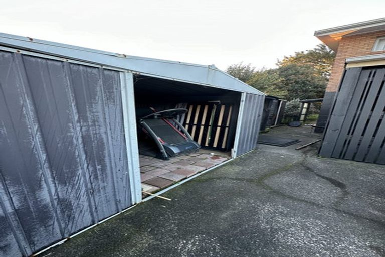 Photo of property in 6 Minton Place, Manurewa, Auckland, 2102