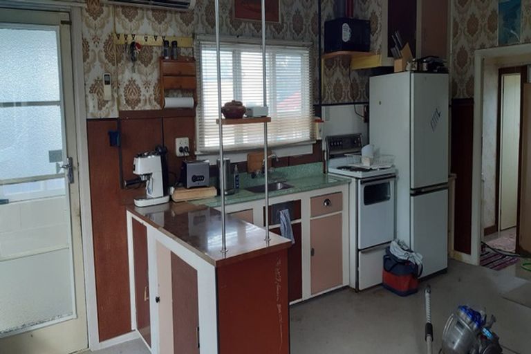 Photo of property in 42 King Street, Waimate, 7924