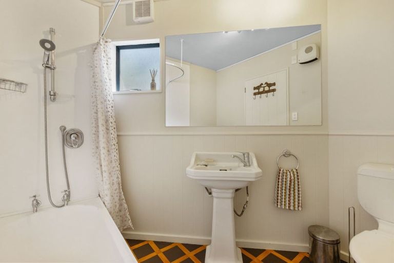 Photo of property in 20b Watts Road, Fernhill, Queenstown, 9300