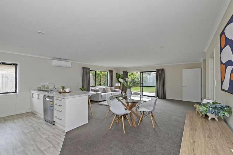 Photo of property in 21 Flint Road, Rolleston, 7614