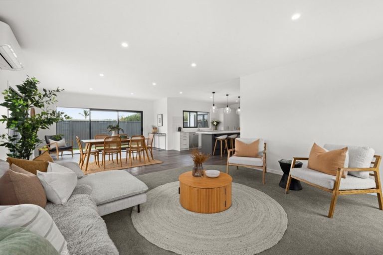 Photo of property in 24 George Yee Place, Taradale, Napier, 4112