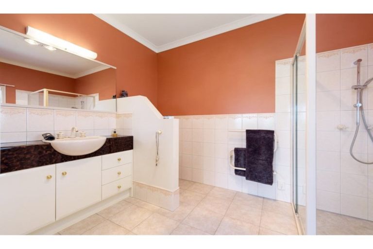 Photo of property in 54 La Colina Place, Bethlehem, Tauranga, 3110