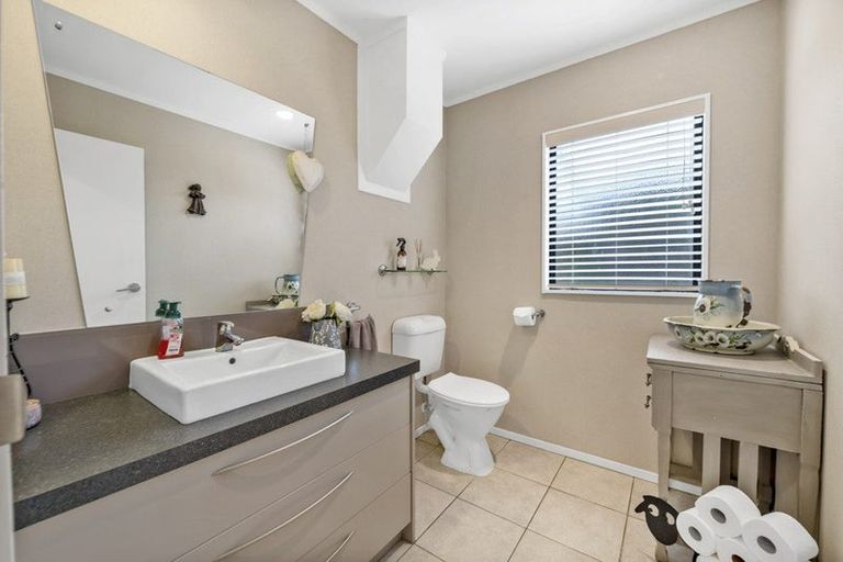 Photo of property in 4b Tremen Place, Pukekohe, 2120