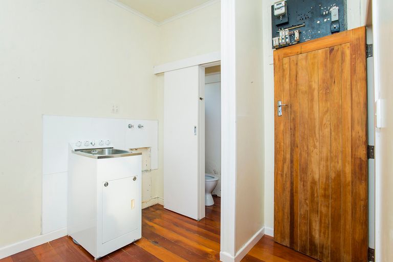 Photo of property in 11 Walsh Street, Mangapapa, Gisborne, 4010