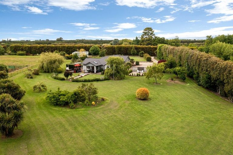 Photo of property in 139 Richmond Road, Brixton, New Plymouth, 4373