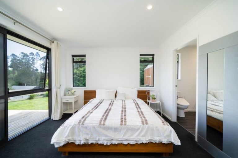 Photo of property in 32 Bob Carter Place, Welcome Bay, Tauranga, 3175