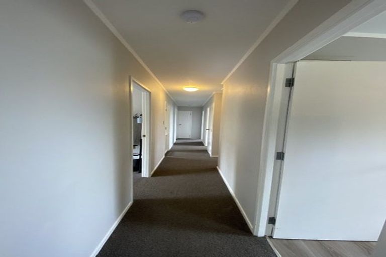 Photo of property in 94 Lancaster Road, Beach Haven, Auckland, 0626