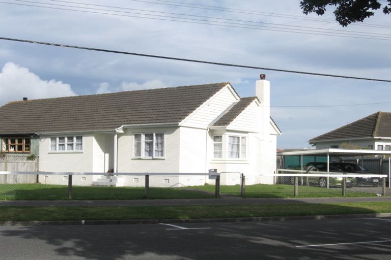 Photo of property in 64 Copeland Street, Hutt Central, Lower Hutt, 5011