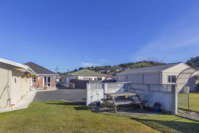 Photo of property in 18 Frome Street, Oamaru North, Oamaru, 9400