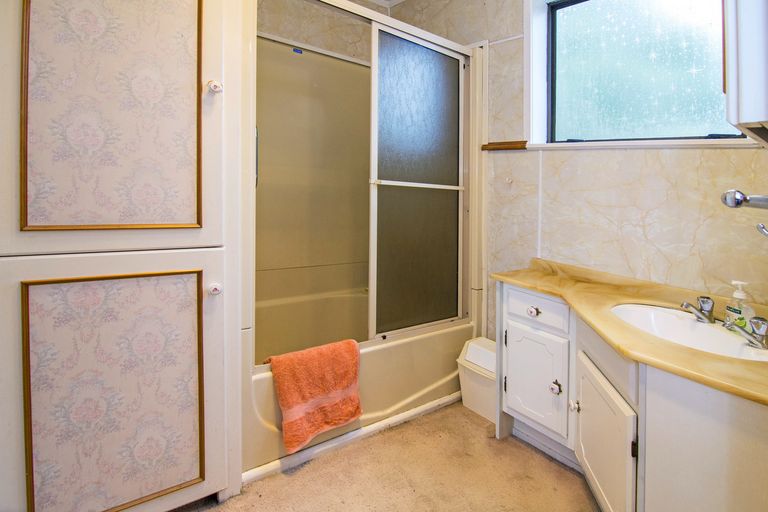 Photo of property in 180 Dixon Street, Masterton, 5810